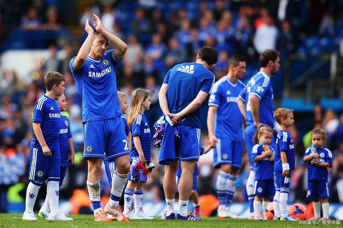 包含今晨体能课后，切尔西调整名单备战意大利杯，震撼外界，赛程密集仍需轮换的词条